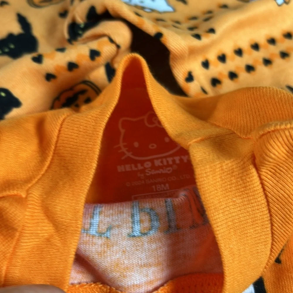 NWT!  Halloween Hello Kitty Cutest Pumpkin in the Patch Pajama Set 18 months